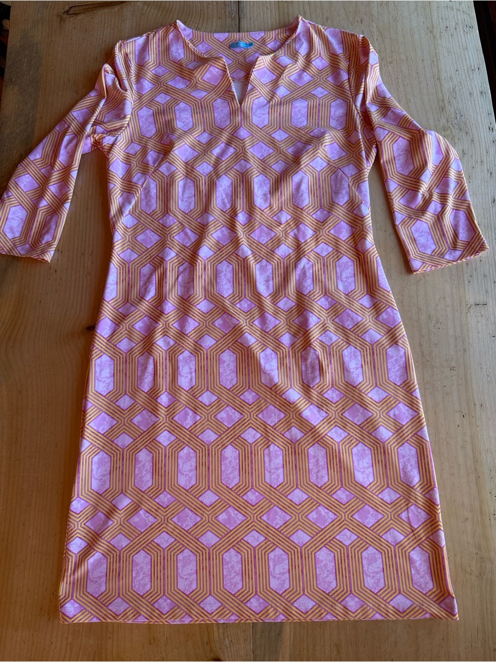 J. McLaughlin Pink and Gold Geometric V-Neck 3/4 Sleeve Dress Large